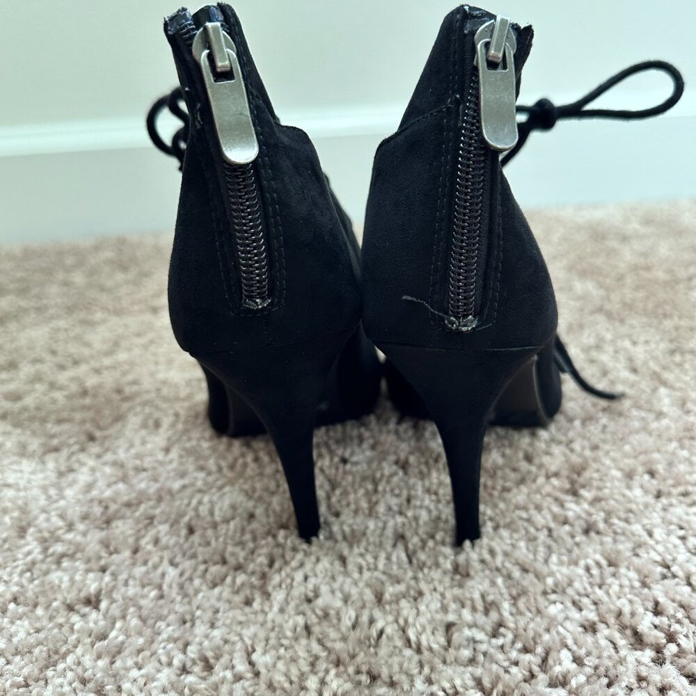 Chinese Laundry Strappy Cage Heels in Black Size 8 - Picture 5 of 8